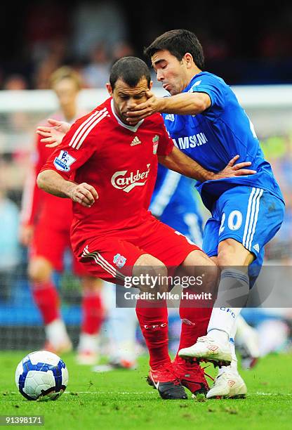 Deco of Chelsea tangles with Javier Mascherano of Liverpool during the Barclays Premier League match between Chelsea and Liverpool at Stamford Bridge...