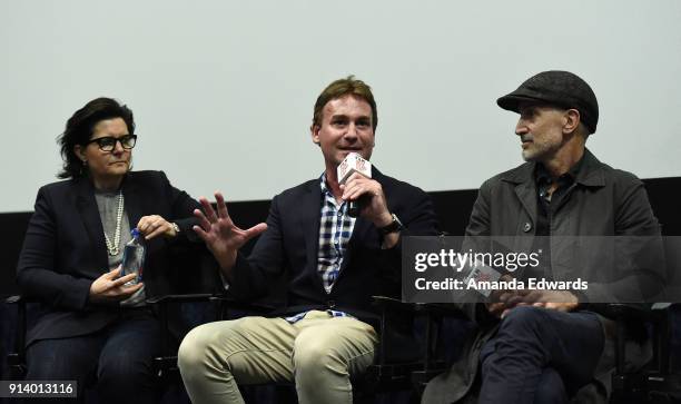 Craig Riegel 2,368 Steven Rogers Photos & High Res Pictures - Getty Images