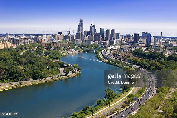 aerial view of the philadelphia skyline - pennsylvania stock pictures, royalty-free photos & images