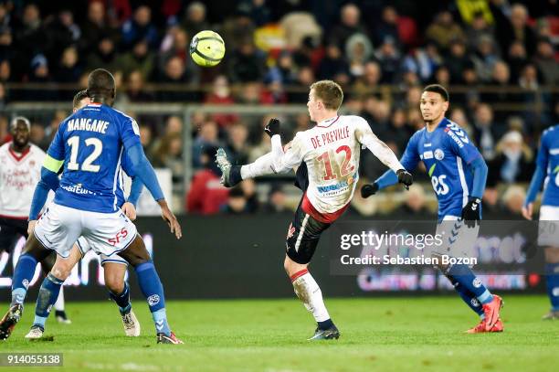 Kader Mangane of Srasbourg and Nicolas De Preville of Bordeaux during the Ligue 1 match between Strasbourg and Bordeaux at on February 3, 2018 in...