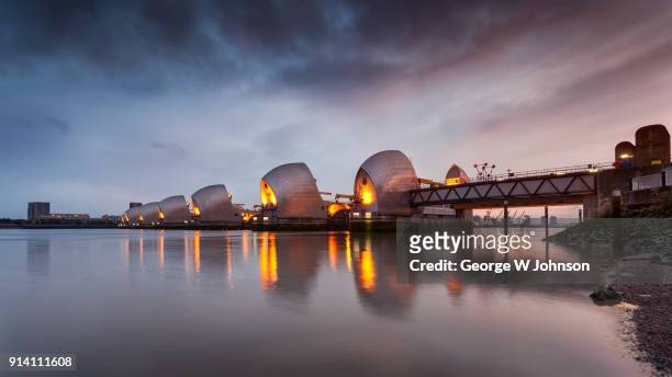 thames barrier ii - greenwich london stock pictures, royalty-free photos & images