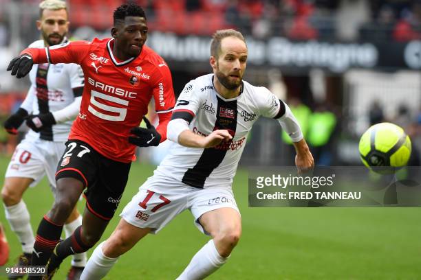 Rennes' Malian defender Hamari Traore vies with Guingamp's French midfielder Etienne Didot during the L1 football match between Rennes and Guingamp...