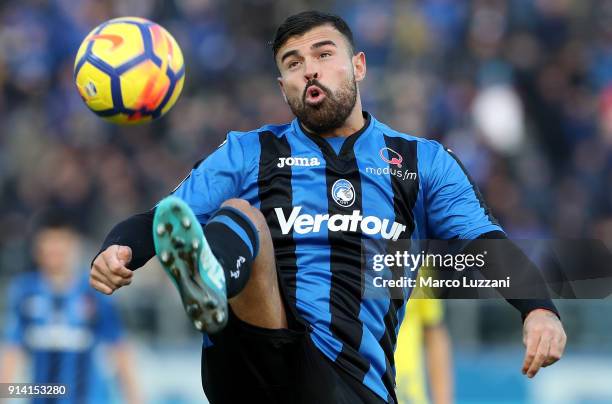 Andrea Petagna of Atalanta BC controls the ball during the serie A match between Atalanta BC and AC Chievo Verona at Stadio Atleti Azzurri d'Italia...