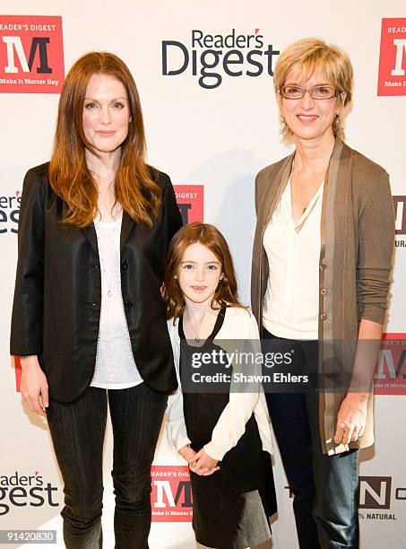 Actress Julianne Moore, her daughter Liv Freundlich and editor-in-chief of Reader's Digest Peggy Northrop attend Make It Matter Day in support of...