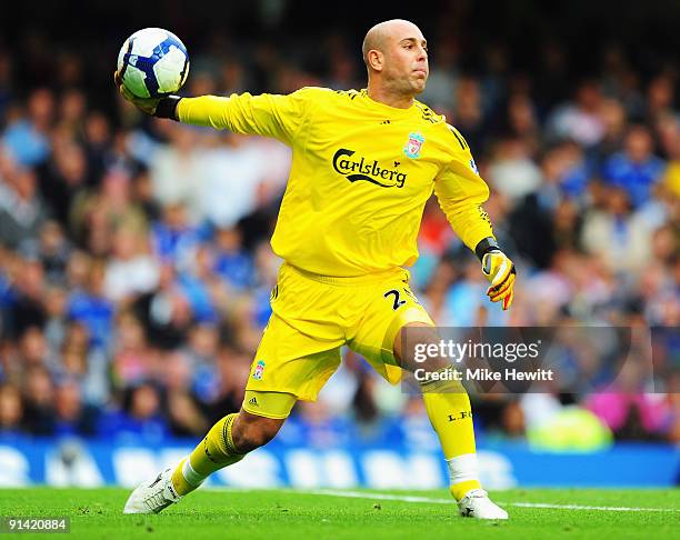 Jose Reina of Liverpool in action during the Barclays Premier League match between Chelsea and Liverpool at Stamford Bridge on October 4, 2009 in...