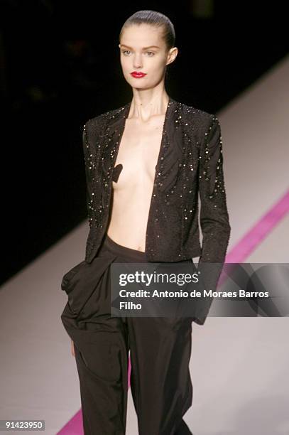 Model walks the runway at Emmanuel Ungaro Pret a Porter during Paris Womenswear Fashion Week Spring/Summer 2010 at Le Carrousel du Louvre on October...