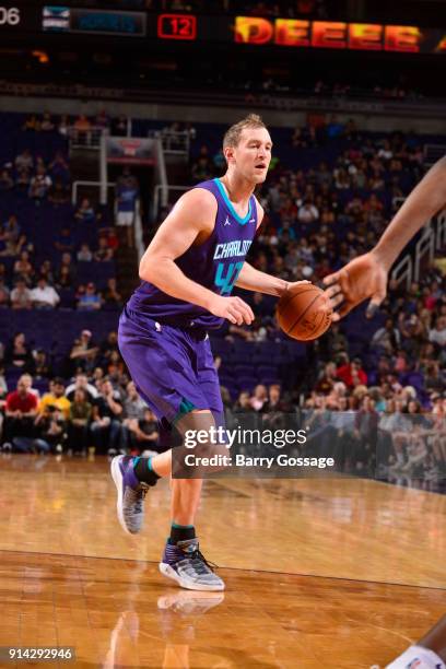 Cody Zeller of the Charlotte Hornets handles the ball against the Phoenix Suns on February 4, 2018 at Talking Stick Resort Arena in Phoenix, Arizona....