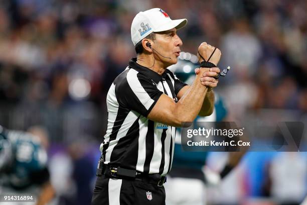Referee Gene Steratore makes a call during the second quarter of Super Bowl LII between the New England Patriots and the Philadelphia Eagles at U.S....