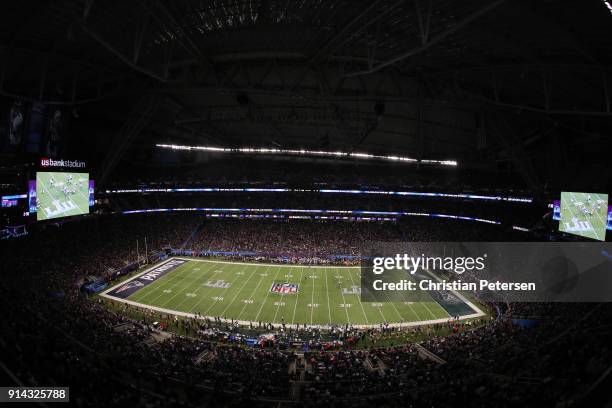 The Philadelphia Eagles and the New England Patriots compete in the first quarter in Super Bowl LII at U.S. Bank Stadium on February 4, 2018 in...