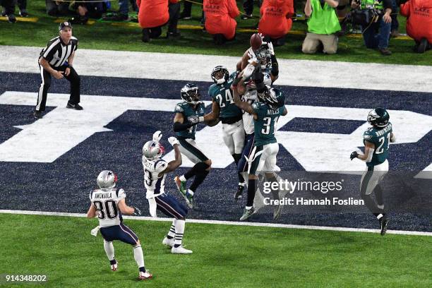 Corey Graham of the Philadelphia Eagles breaks up a pass intended for Rob Gronkowski of the New England Patriots during the fourth quarter in Super...