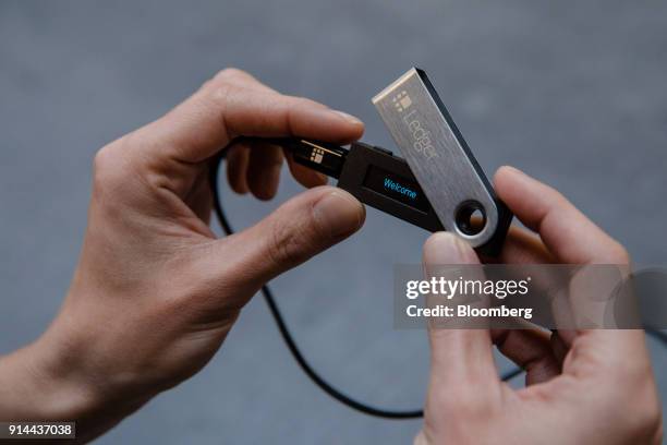 Usb Dongle Photos and Premium High Res Pictures - Getty Images
