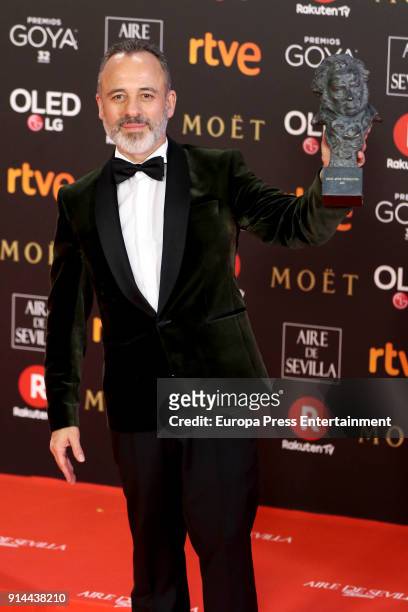 Javier Gutierrez holds the award during the 32nd edition of the Goya Cinema Awards at Madrid Marriott Auditorium on February 3, 2018 in Madrid, Spain.