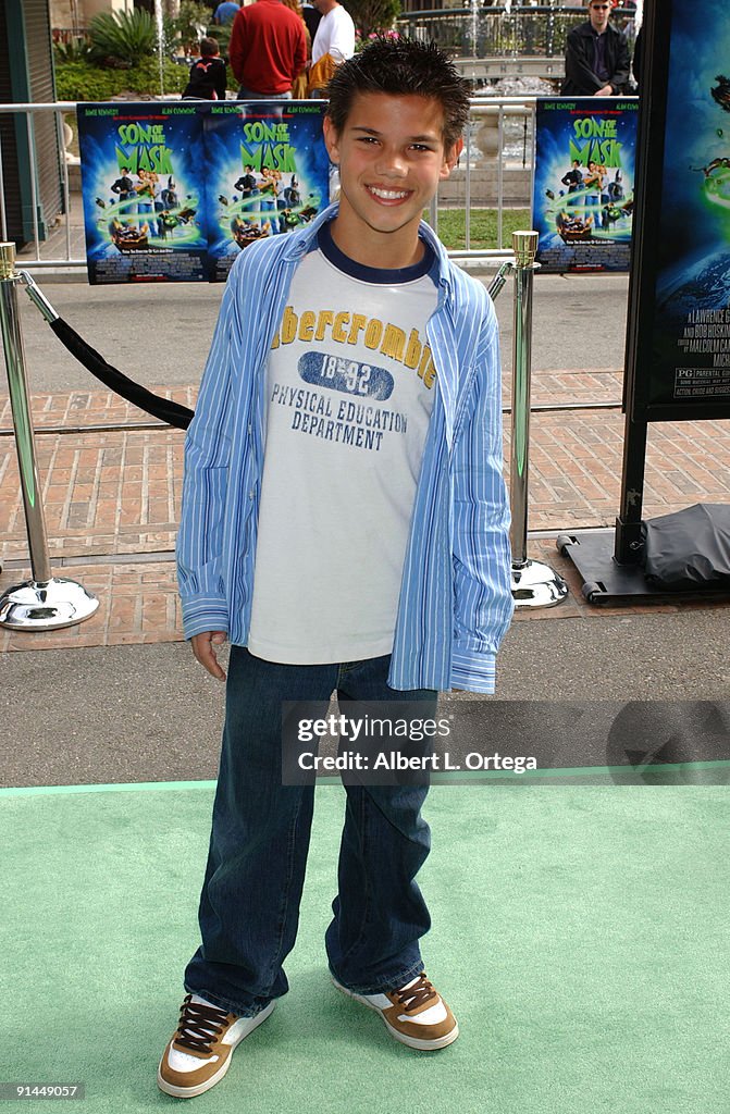 "Son of the Mask" Los Angeles Premiere - Arrivals