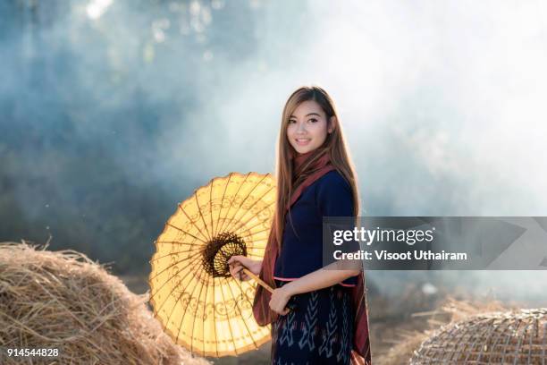 beautiful thai girl in thai costume. - lanna stock pictures, royalty-free photos & images