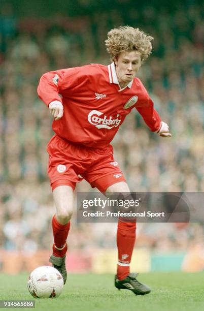 Steve McManaman of Liverpool in action, circa 1997.