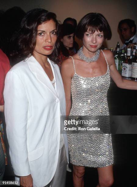 Bianca Jagger and Anna Wintour