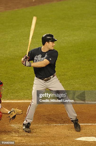 Matt Diaz of the Atlanta Braves prepares to bat during a baseball game against the Washington Nationals on September 25, 2009 at Nationals Park in...