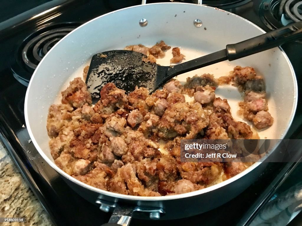 Chicken Livers and Gizzards on the Stove