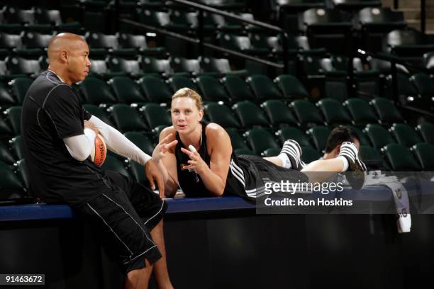 Head coach Corey Gaines speaks to Penny Taylor of the Phoenix Mercury during practice after Game Three of the WNBA Finals on October 5, 2009 at...