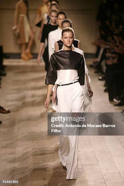 Models walk the runway during the Celine Pret a Porter show as part of the Paris Womenswear Fashion Week Spring/Summer 2010 on October 5, 2009 in...