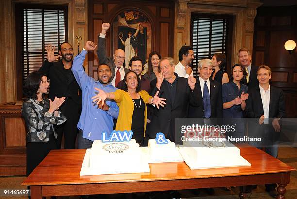 Katherine Oliver, Jesse L. Martin, Anthony Anderson, Dann Florek, S. Epatha Merkerson Jeremy Sisto , Jill Hennessy Dick Wolf, Benjamin Bratt, Sam...