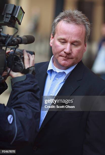 Michael David Barrett leaves the Metropolitan Correctional Center after posting bond on October 5, 2009 in Chicago, Illinois. Barrett has been...