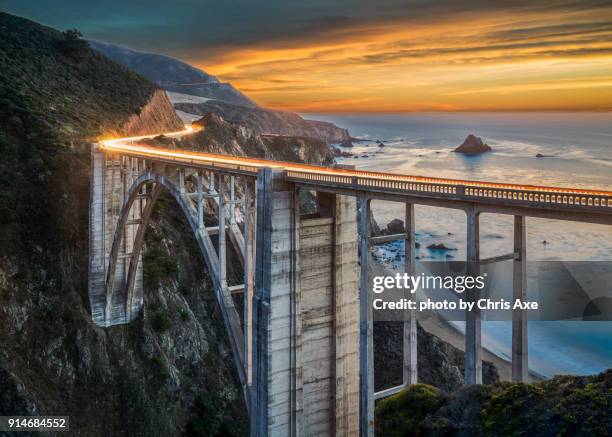 bixby bridge at sunset - big sur, ca - pont de bixby photos et images de collection