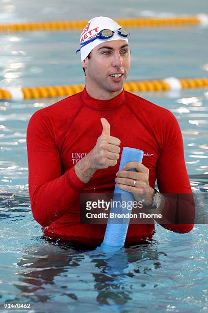 Swimmer and campaign ambassador Grant Hackett launchs the Uncle Tobys Swim Survive Stay Alive campaign at the Ian Thorpe Aquatic Centre on October 6,...