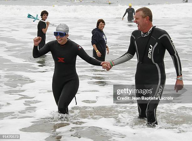 Actress Jennifer Lopez participates in the 2008 Nautica Malibu Triathlon at Zuma Beach on September 14, 2008 in Malibu, California.