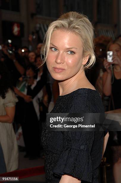 Actress Renee Zellweger arrives at the "Appaloosa " Premiere held at The Visa Screening Room at the Elgin Theatre during the 2008 Toronto...