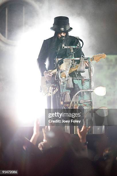 Mick Mars of Motley Crue performs during Crue Fest 2 at the Verizon Wireless Music Center on August 12, 2009 in Noblesville, Indiana.