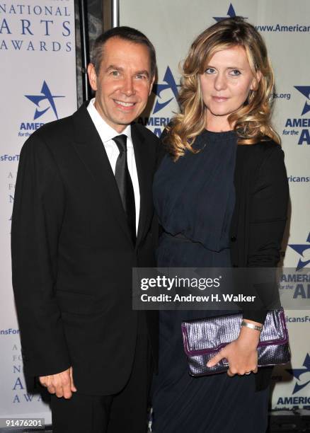 Artist Jeff Koons and Julie Koons attend the 2009 National Arts Awards at Cipriani 42nd Street on October 5, 2009 in New York City.