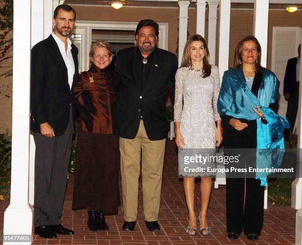Prince Felipe , New Mexico Governor Bill Richardson and his wife Barbara Richardon , Princess Letizia and Mexico's First Lady Margarita Zavala pose...