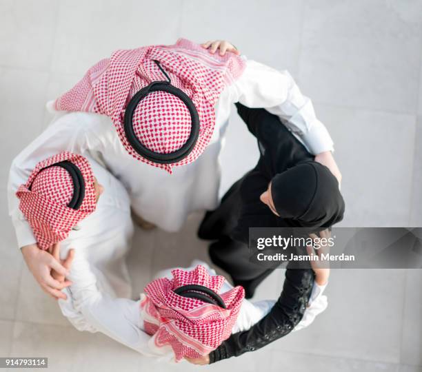 muslim arabic family circle - ramadan dubai stock pictures, royalty-free photos & images