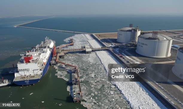 China Sinopec's new Tianjin terminal receive its first liquefied natural gas cargo from Australia on February 6, 2018 in Tianjin, China. The Tianjin...