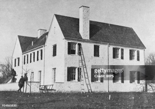The home of American aviator Charles Lindbergh in Highfields, New Jersey, during a police reconstruction of the kidnapping of Lindbergh's infant son...