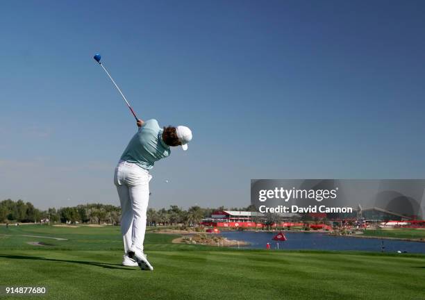 Tommy Fleetwood of England plays a 3 wood tee shot during the first round of the Abu Dhabi HSBC Golf Championship at Abu Dhabi Golf Club on January...