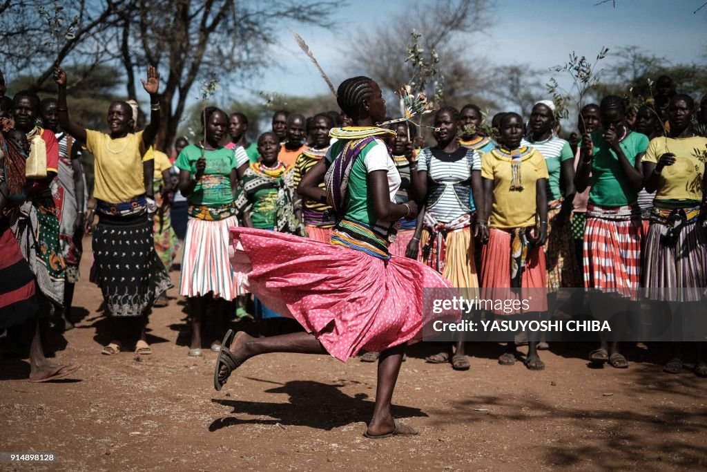 TOPSHOT-UGANDA-HEALTH-TRADITION-FGM-RIGHTS