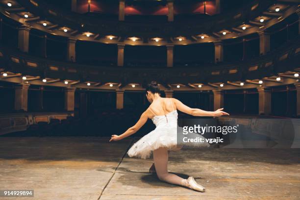 ballerinas life - performance stock pictures, royalty-free photos & images