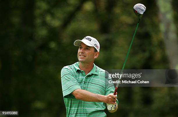 Kevin Sutherland watches his shot during the final round of the Deutsche Bank Championship at TPC Boston held on September 7, 2009 in Norton,...