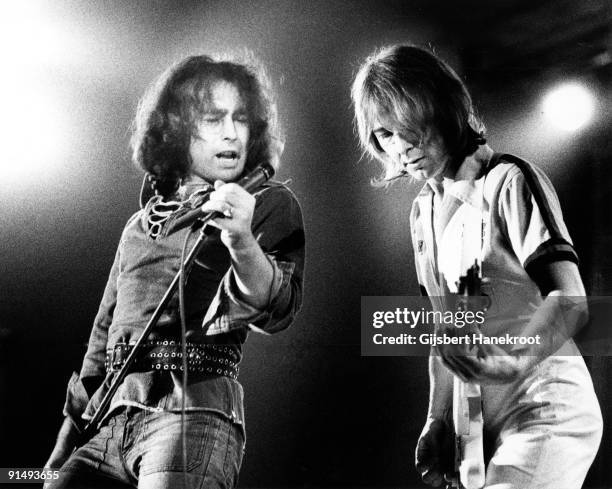 Mick Ralphs Backstage 469 Mick Ralphs Photos & High Res Pictures - Getty Images