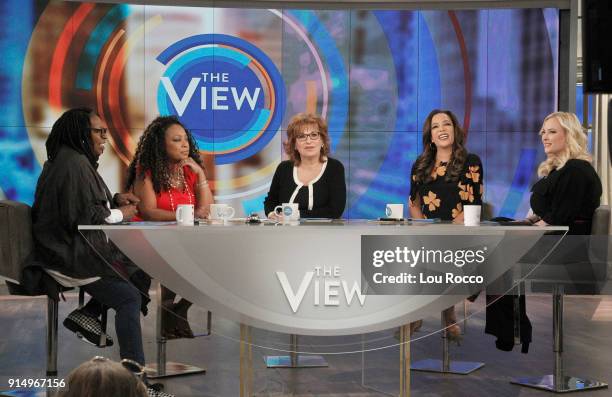 Original co-host of "The View" Star Jones guest co-hosts; Eric Garner's widow Esaw Snipes and Linsey Davis are guests today, Tuesday, February 6,...