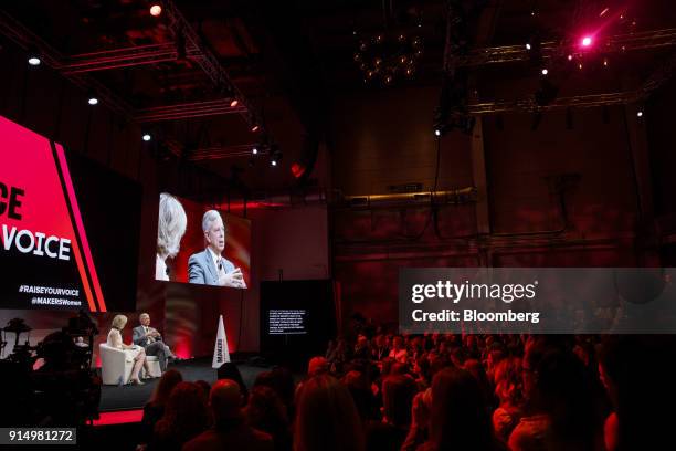 Attendees listen as Lowell McAdam, chief executive officer of Verizon Communications Inc., speaks during the 2018 Makers Conference in Hollywood,...