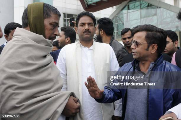 Bollywood actor and politician Rajpal Yadav met with the family members of Noida fake encounter victim Jitendra Yadav at Fortis hospital on February...