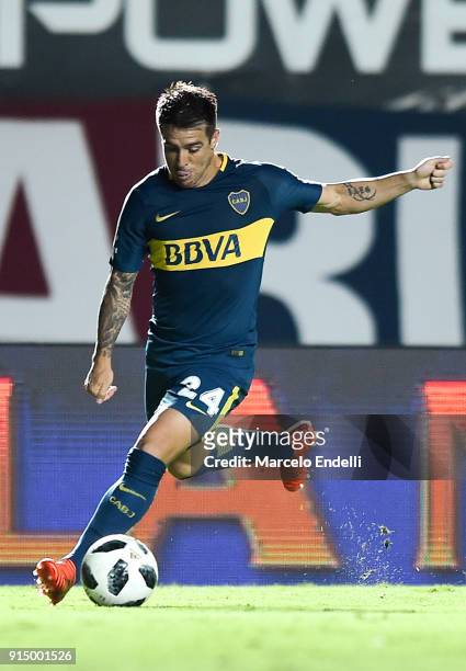 Julio Buffarini of Boca Juniors drives the ball during a match between San Lorenzo and Boca Juniors as part of the Superliga 2017/18 at Pedro...
