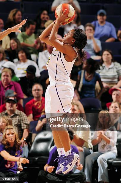 Temeka Johnson of the Phoenix Mercury shoots a jumper in Game Three of the Western Conference Finals against the Los Angeles Sparks during the 2009...