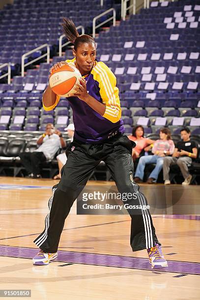 Lisa Leslie of the Los Angeles Sparks warms up before Game Two of the Western Conference Finals against the Phoenix Mercury during the 2009 WNBA...