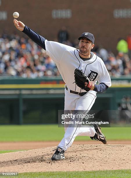 Justin Verlander of the Detroit Tigers pitches against the Chicago White Sox during the game at Comerica Park on October 4, 2009 in Detroit,...