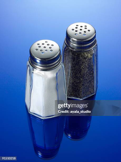 salt and pepper shackers - pepper pot stock pictures, royalty-free photos & images