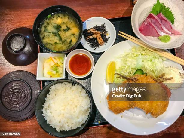 washoku lunch meal, daily personal perspective view - trachurus trachurus stockfoto's en -beelden